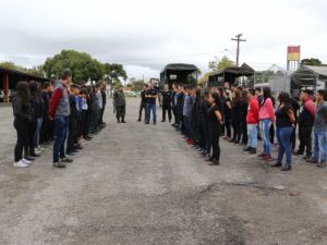 visita escolas - semana do exrcito 12